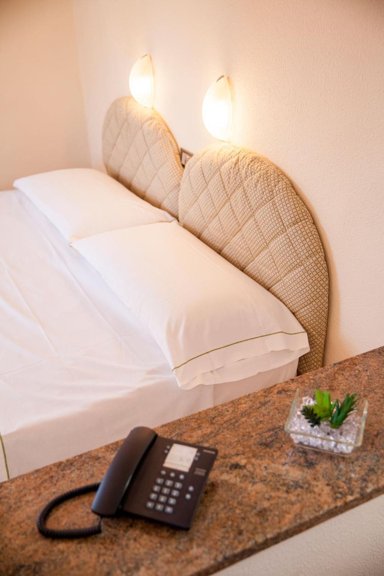 Hotel Golfo E Palme 디아노마리나 객실 사진
