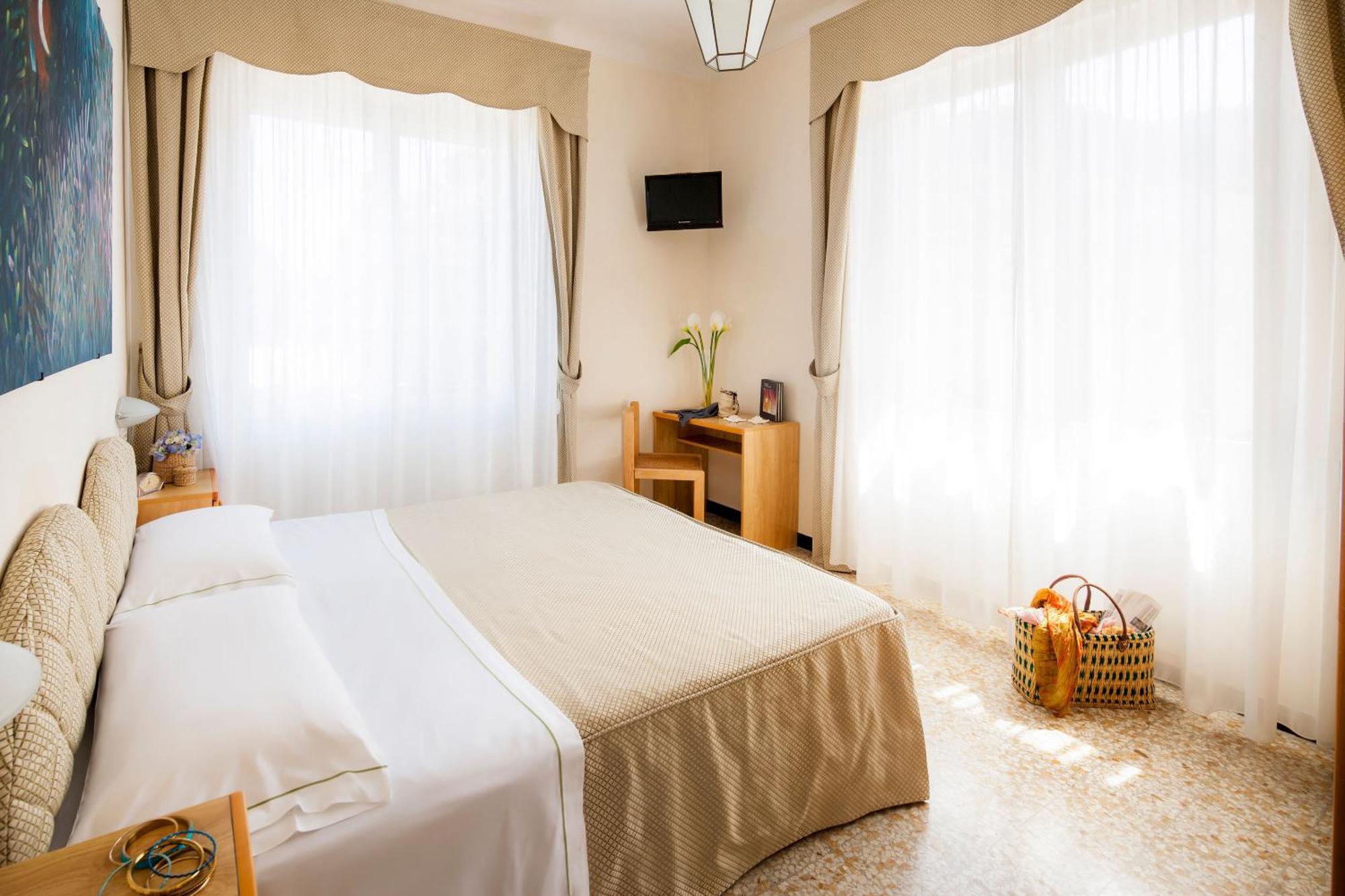 Hotel Golfo E Palme 디아노마리나 객실 사진